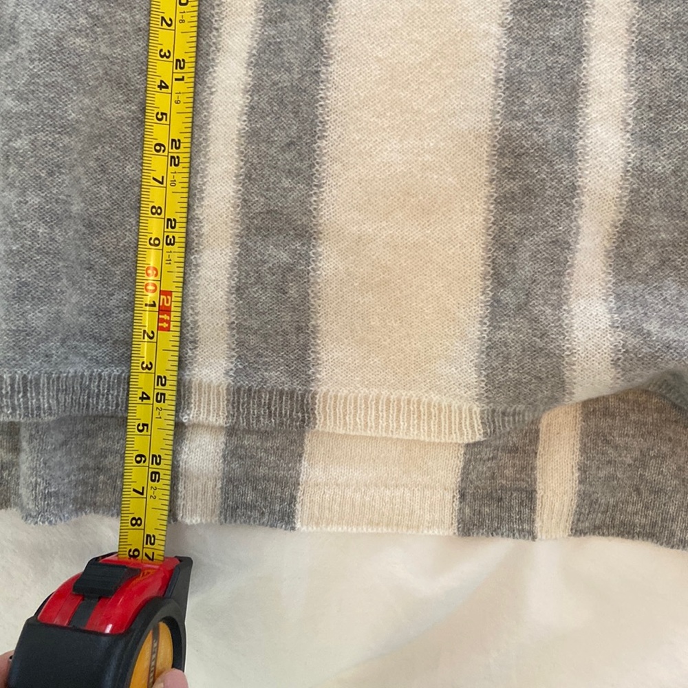 Vince cashmere sweater size S - Picture 4 of 5